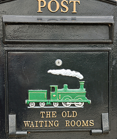Post box for The Old Waiting Rooms Cottage 7636e